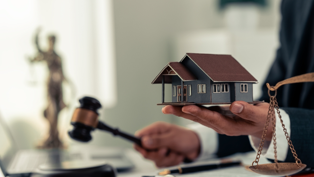 Acquistare immobili all’asta: come risparmiare evitando i costi delle agenzie